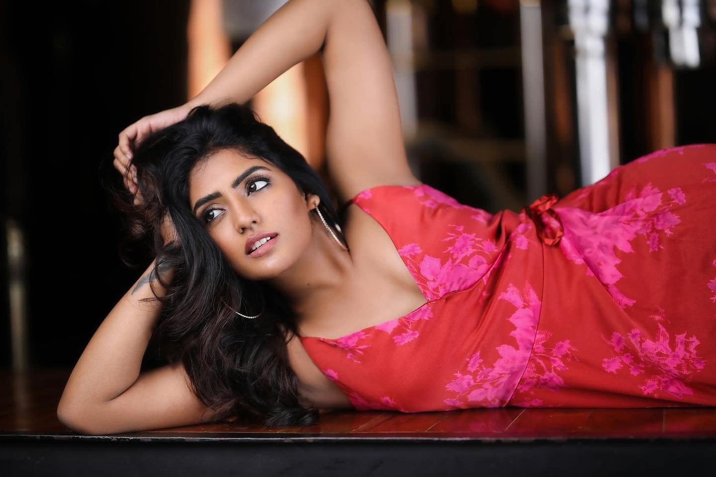 Eesha Rebba Hot Pics